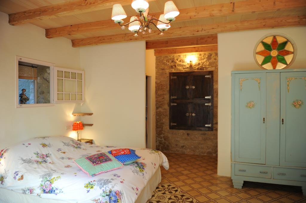 Can Portell By 123Ole, B&B - Casa Rural Sant Andreu del Terri Номер фото
